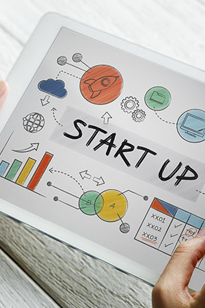 Günstig zur eigenen Website